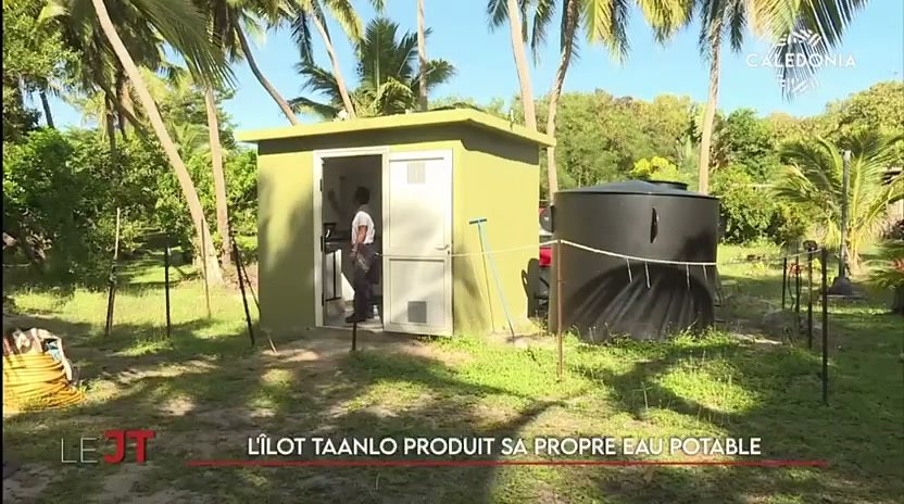 Reportage de la chaîne Caledonia sur la station de dessalement solaire de l'îlot Taanlo